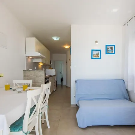 Amneris Apartman Trogir