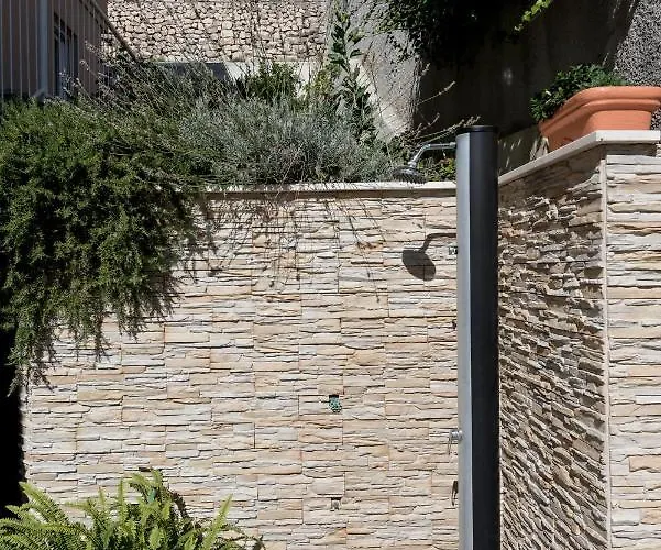 Apartment Amneris