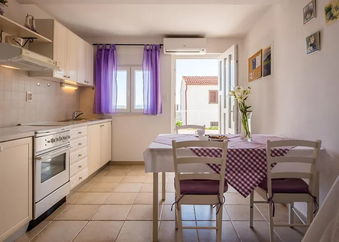 Apartment Amneris
