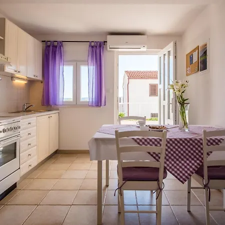 Apartment Amneris
