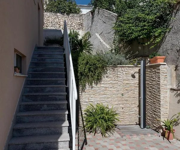 Amneris Apartment Trogir