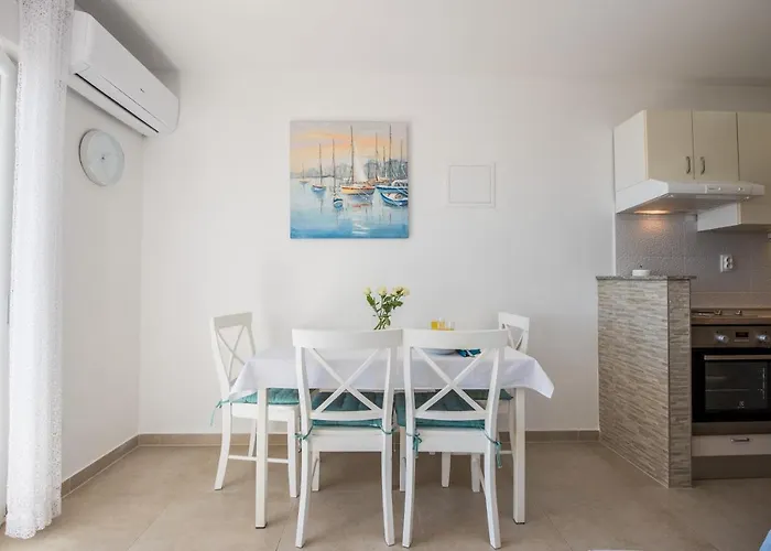Apartment Amneris Trogir