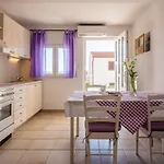 Apartment Amneris